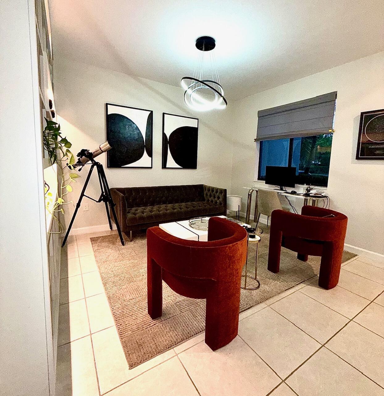 VIA VENTURA NEIGHBORHOOD 1 - Residential Lease