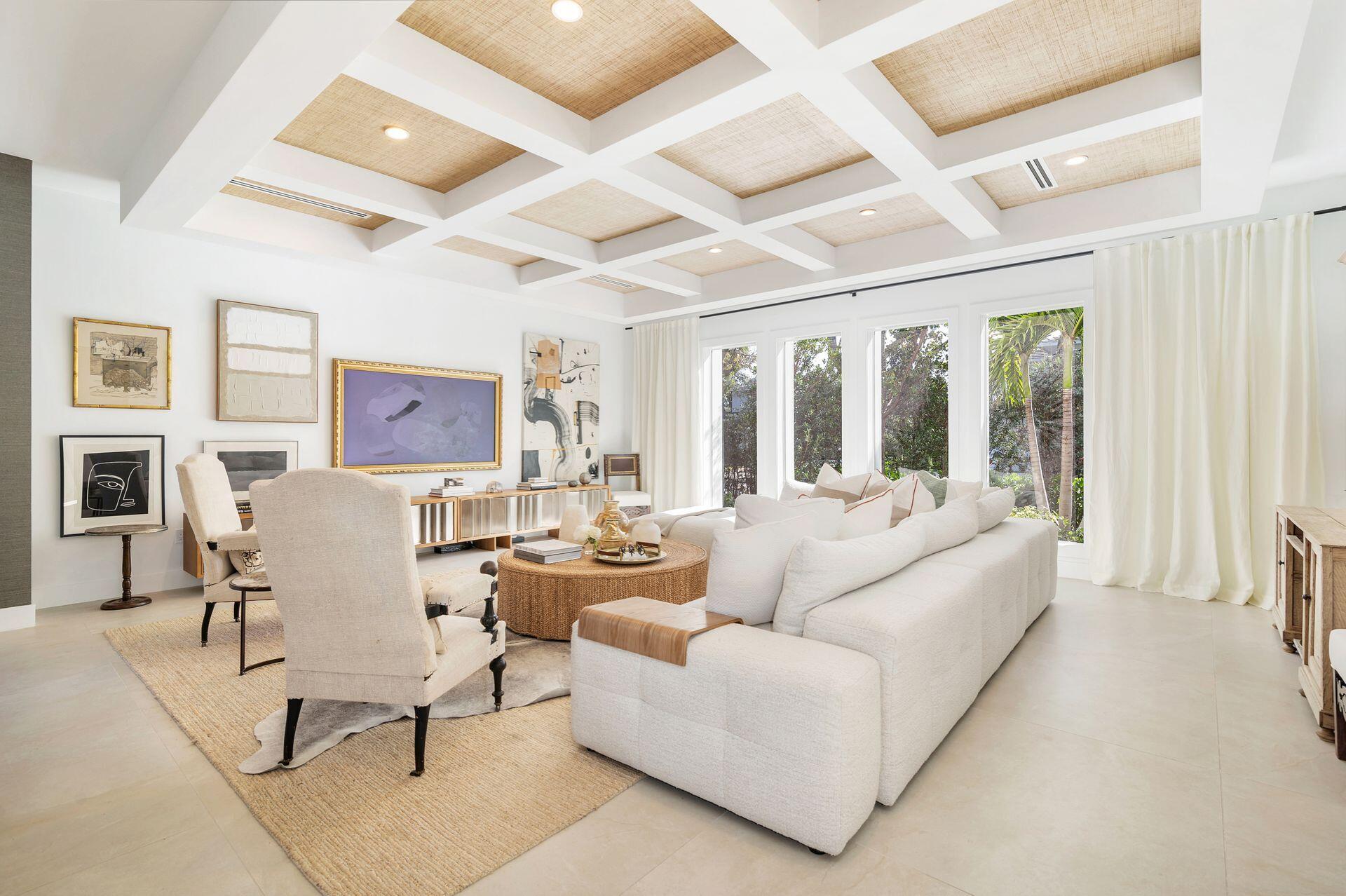 EDGEWATER - Residential
