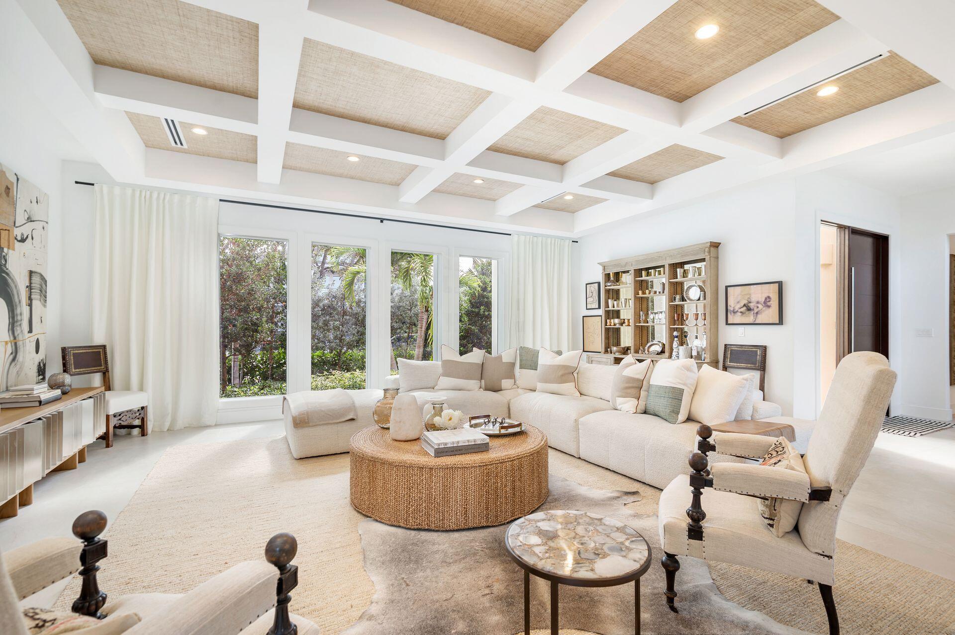 EDGEWATER - Residential