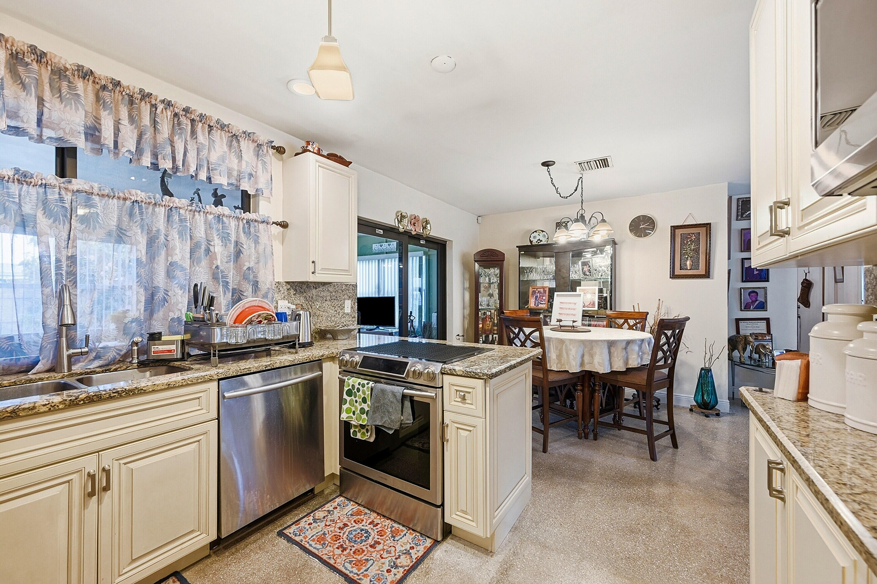 NORTH BROWARD HIGHLANDS SEC 4 - Residential