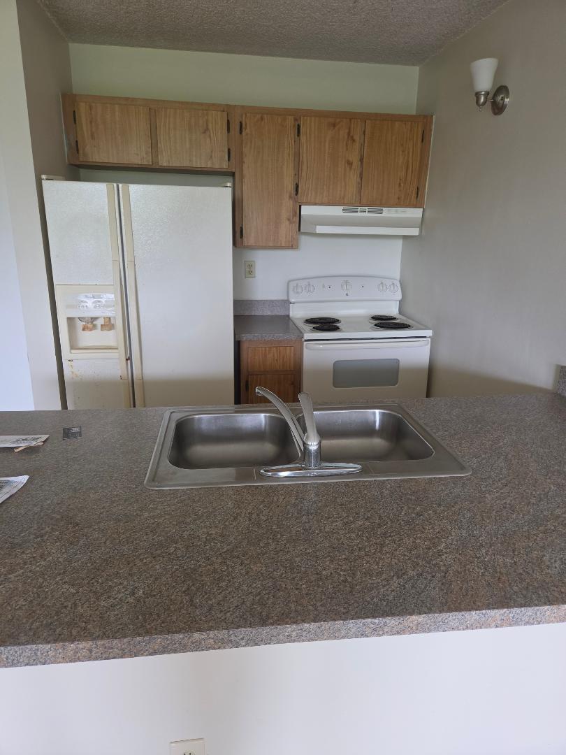 CORAL SPRINGS TOWER CLUB II - Residential Lease