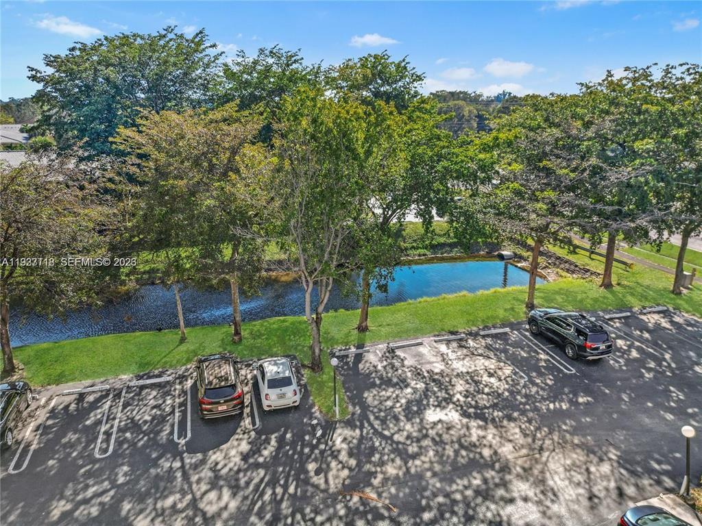 CORAL SPRINGS TOWER CLUB II - Residential Lease