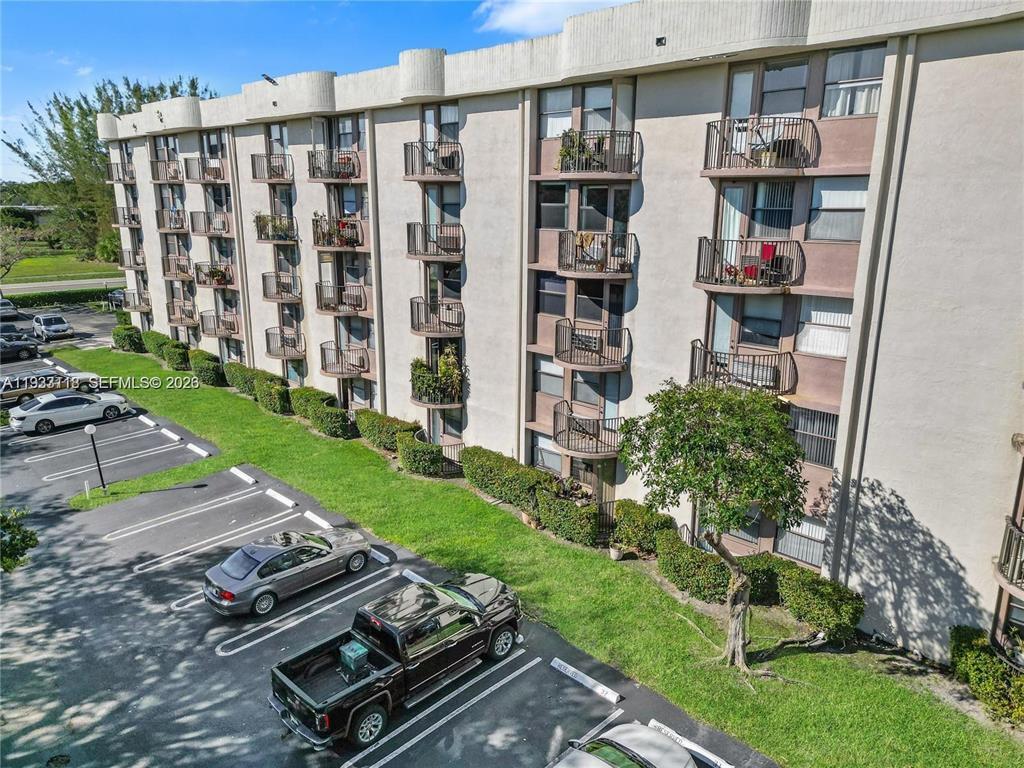 CORAL SPRINGS TOWER CLUB II - Residential Lease