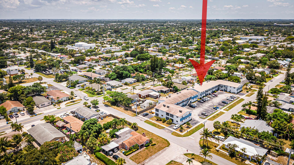 FOUR PALMS APTS CONDO - Residential