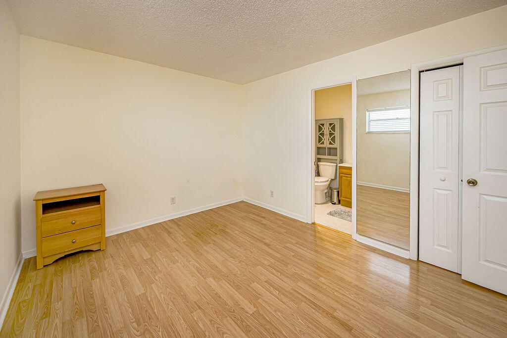 FOUR PALMS APTS CONDO - Residential