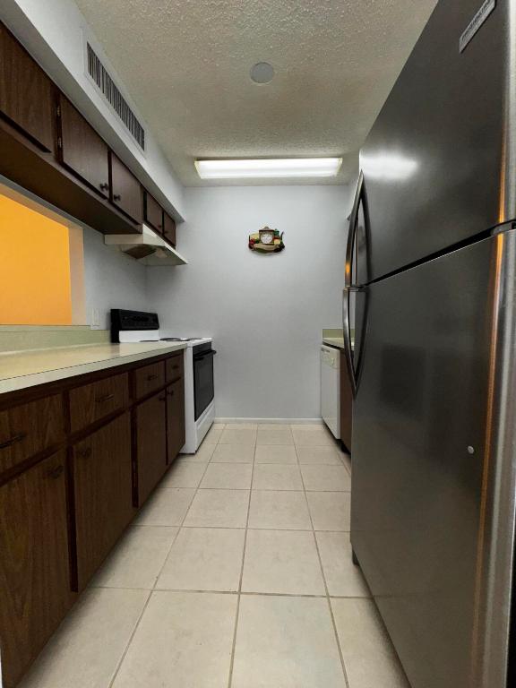 GREENWAY VILLAGE SOUTH CONDO 1 - Residential