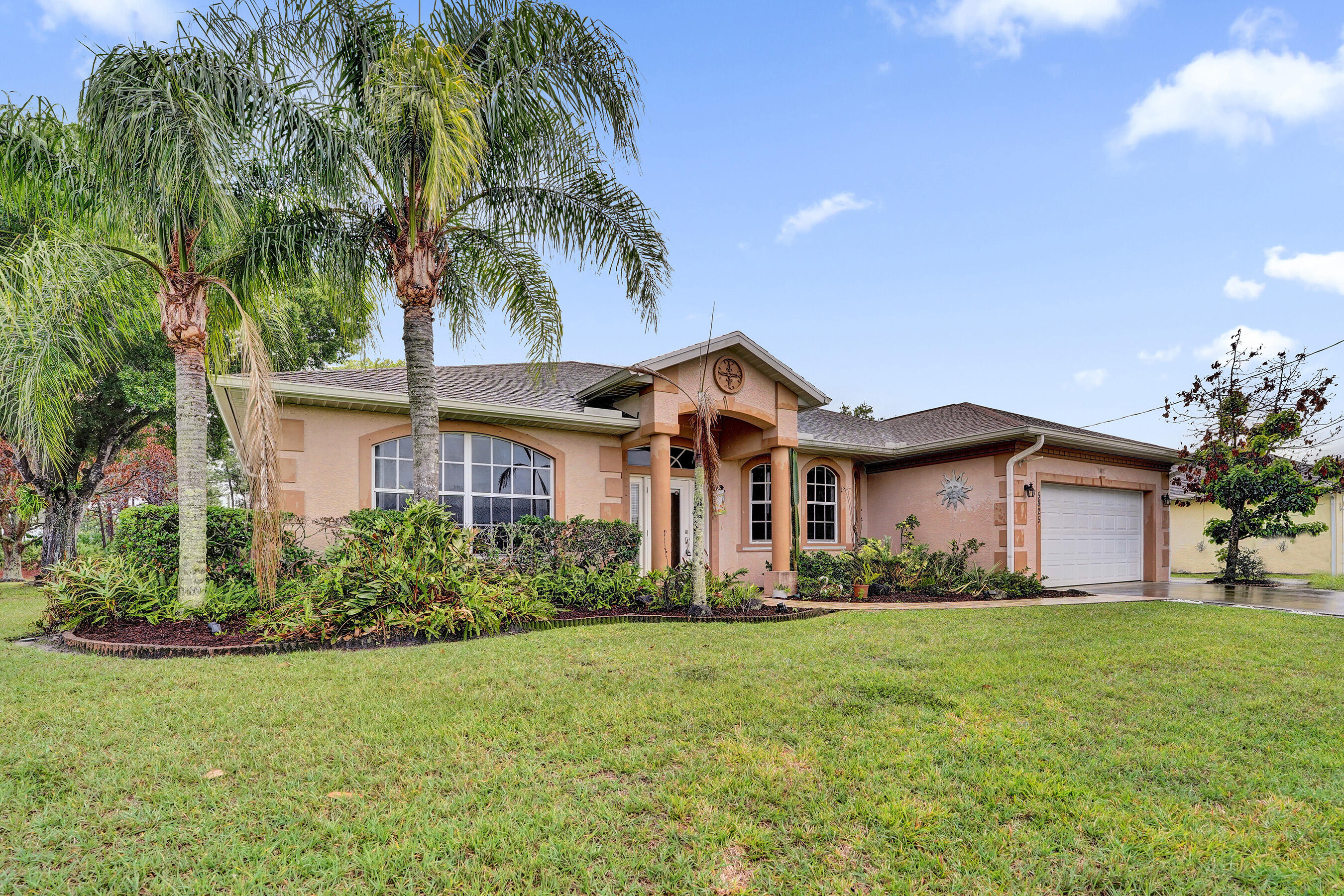 PORT ST LUCIE SECTION 44 - Residential