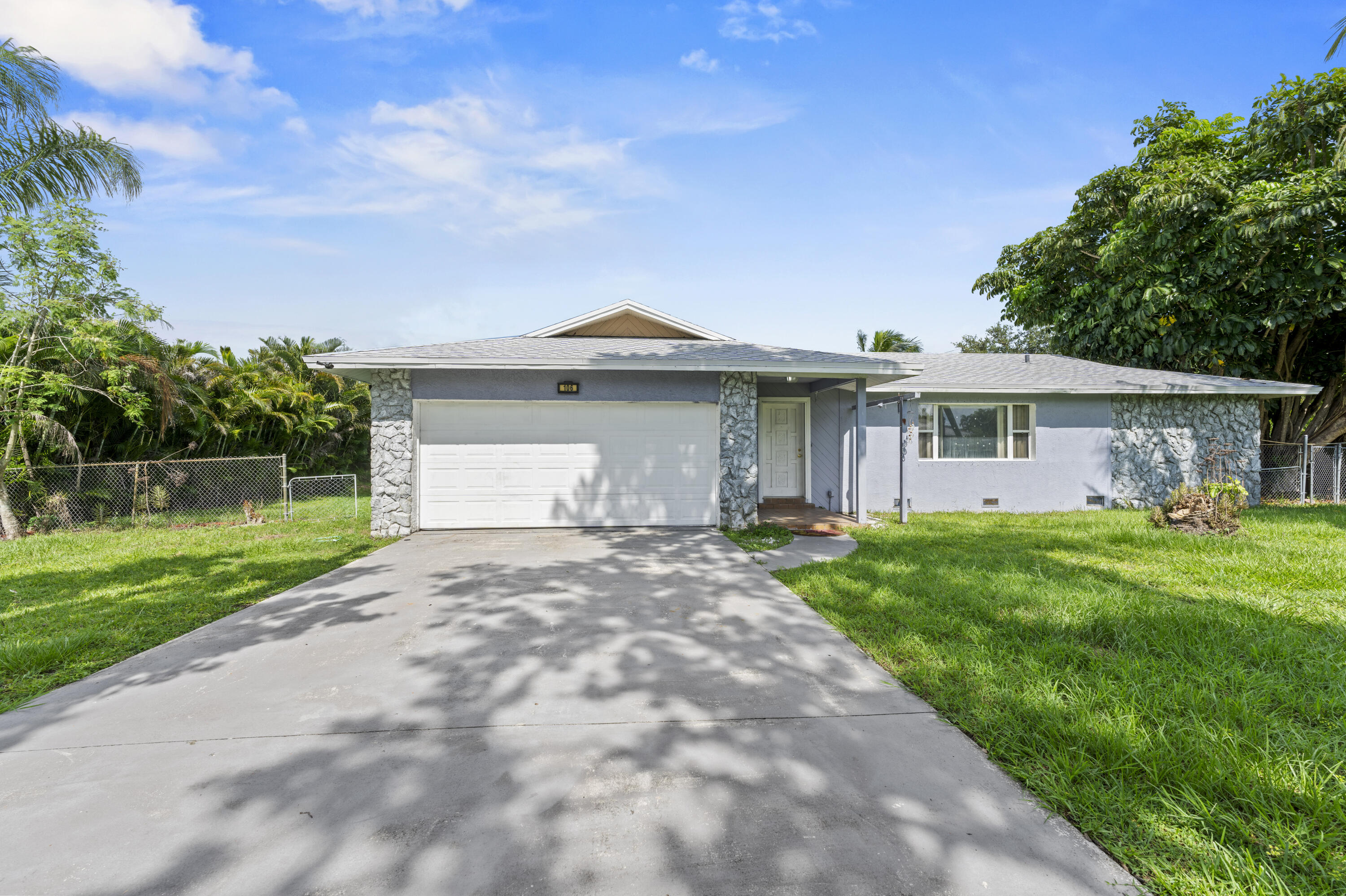 PORT ST LUCIE SECTION 27 - Residential