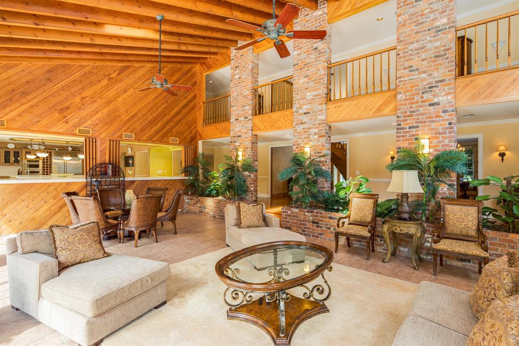 GULFSTREAM PROPERTIES PL & REPL IN PB 18 PGS 27 & - Residential