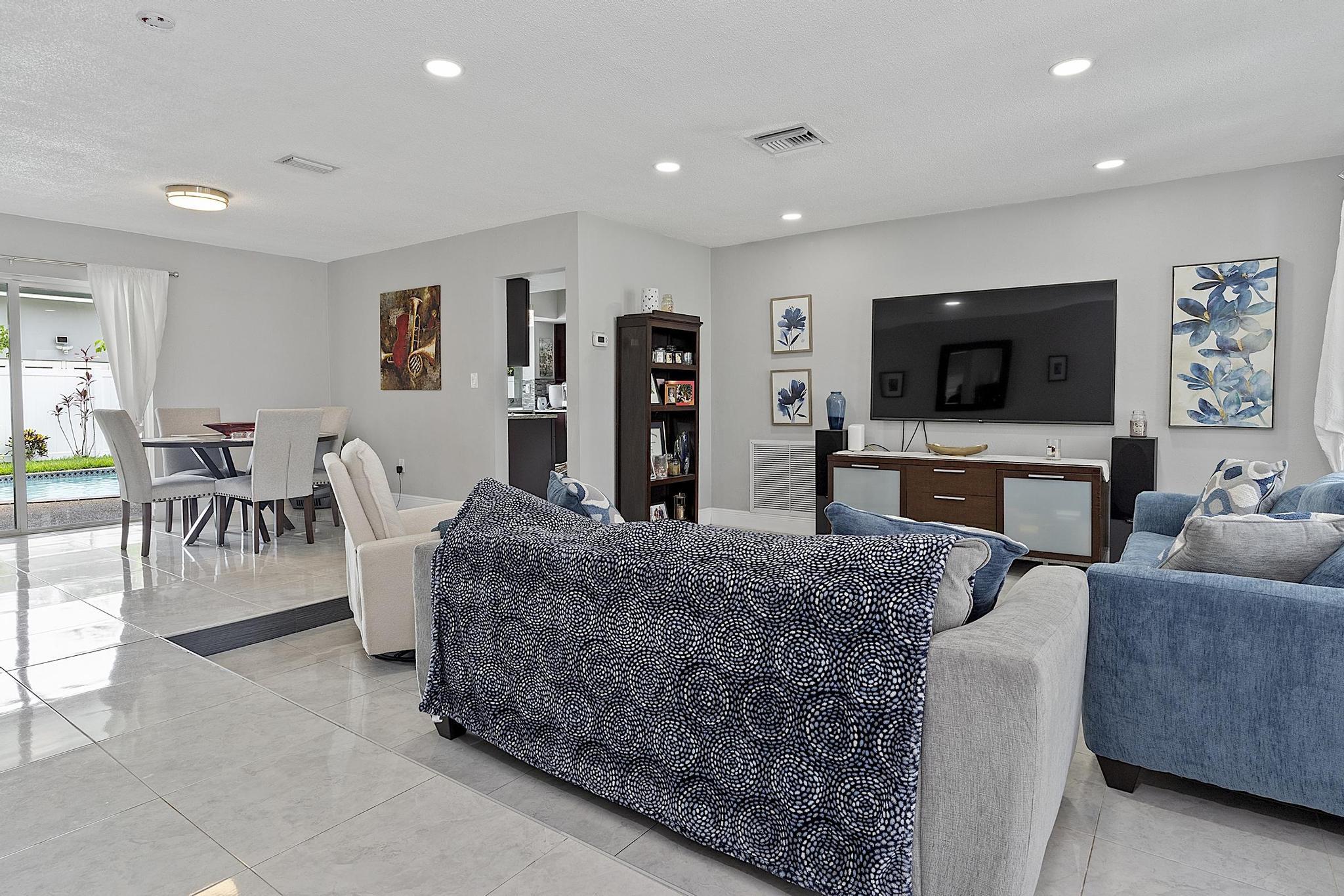 NOB HILL ESTATES 1 SEC - Residential