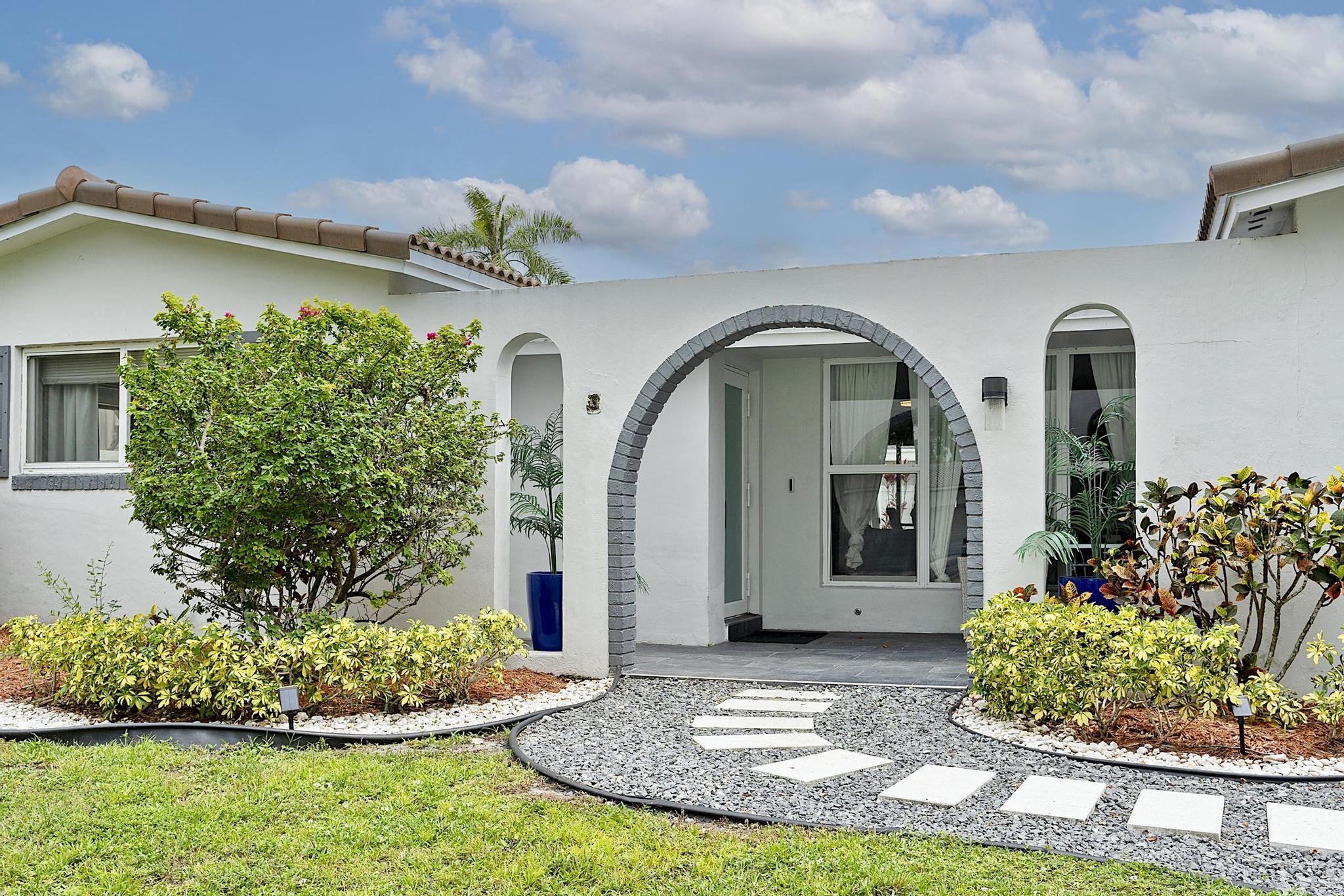 NOB HILL ESTATES 1 SEC - Residential