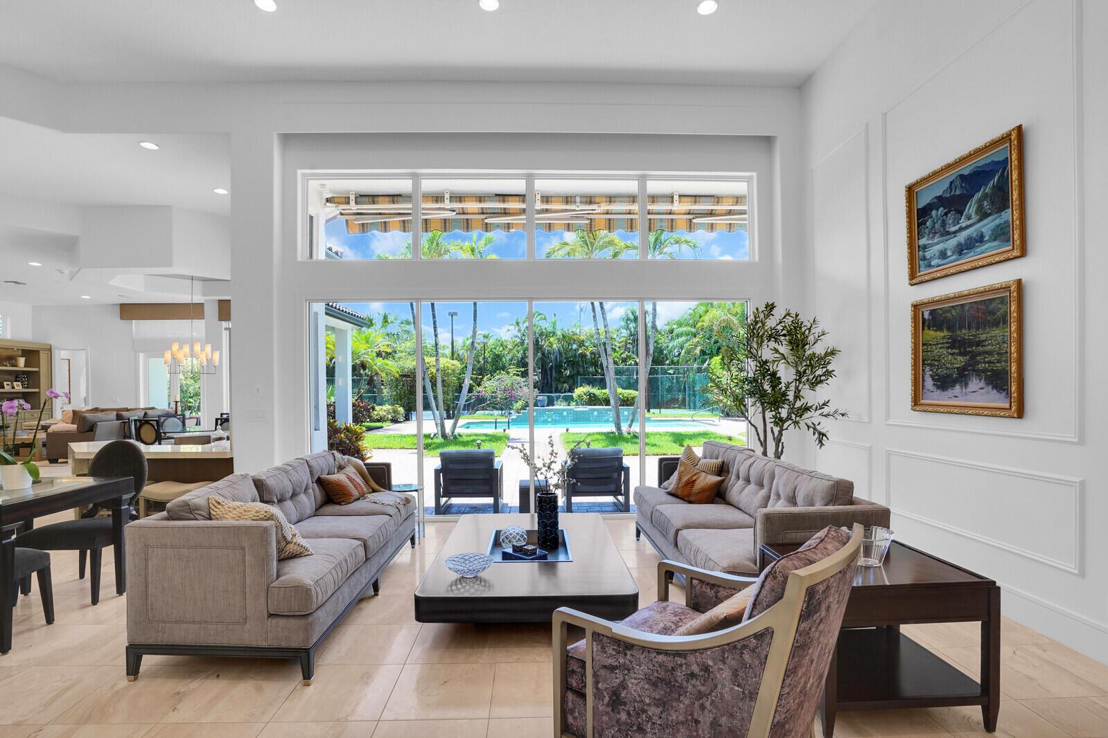 LONG LAKE ESTATES - Residential