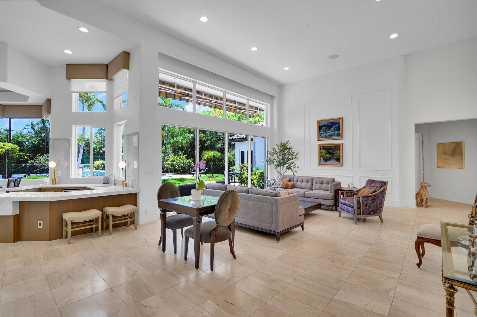 LONG LAKE ESTATES - Residential