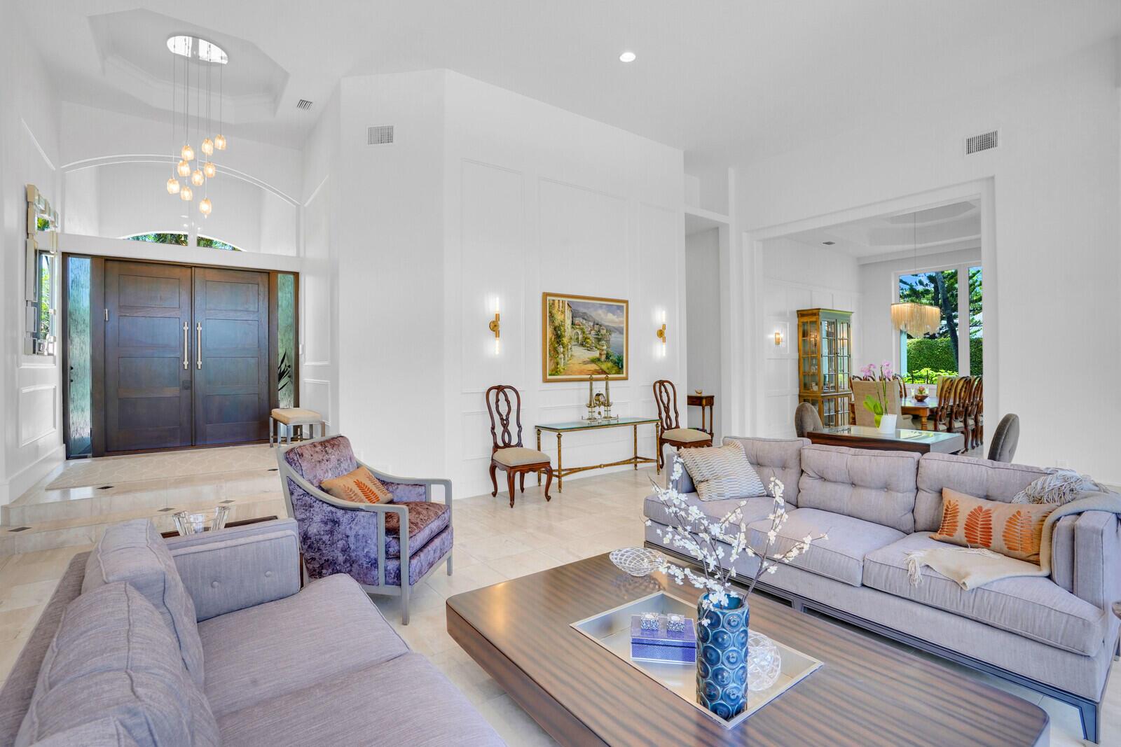 LONG LAKE ESTATES - Residential