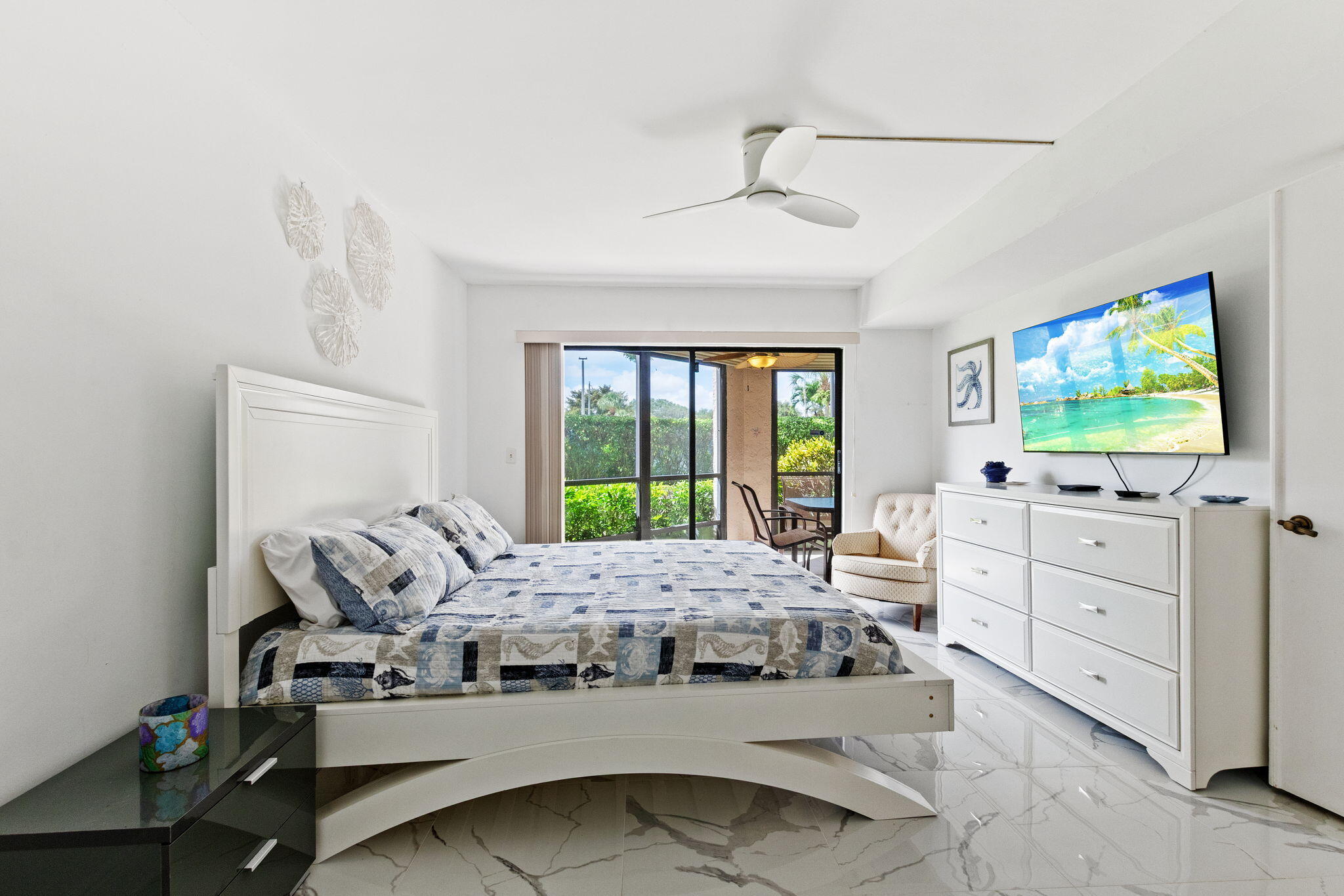 LAKESIDE CONDO 9 OF BANYAN SPRINGS - Residential