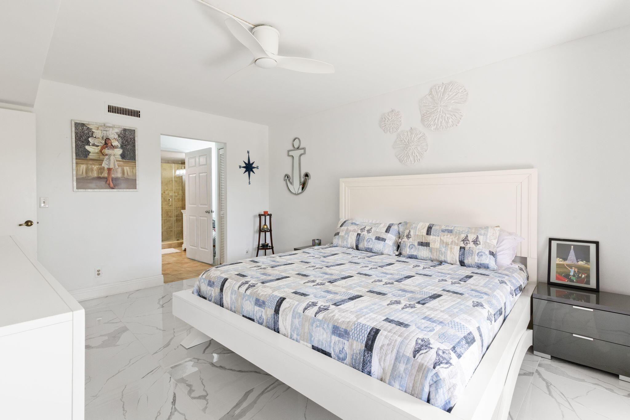 LAKESIDE CONDO 9 OF BANYAN SPRINGS - Residential