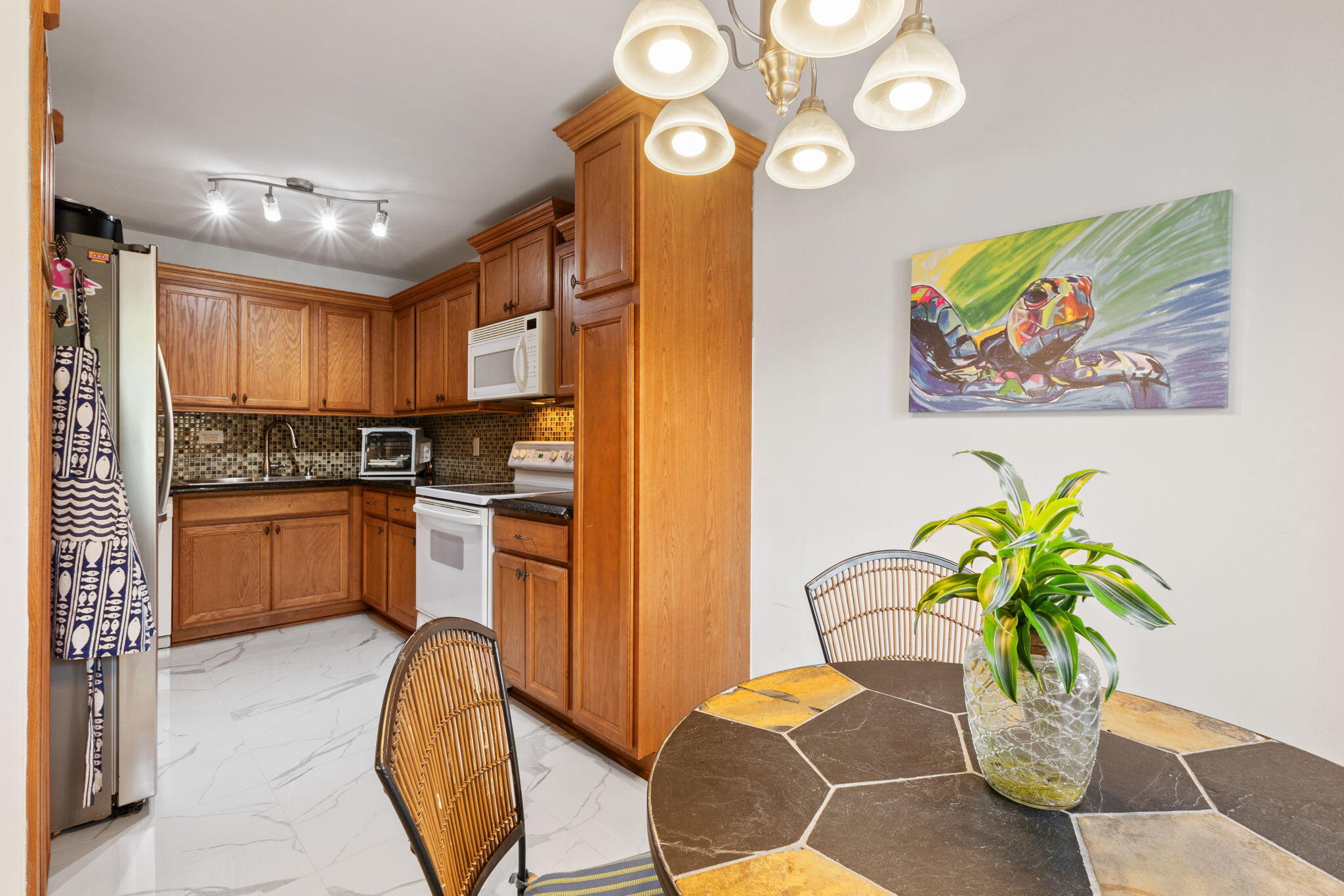 LAKESIDE CONDO 9 OF BANYAN SPRINGS - Residential