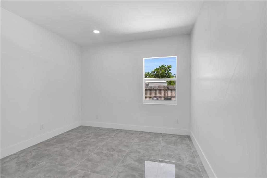 Lantana Heights 05 - Residential