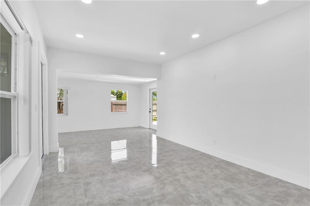 Lantana Heights 05 - Residential