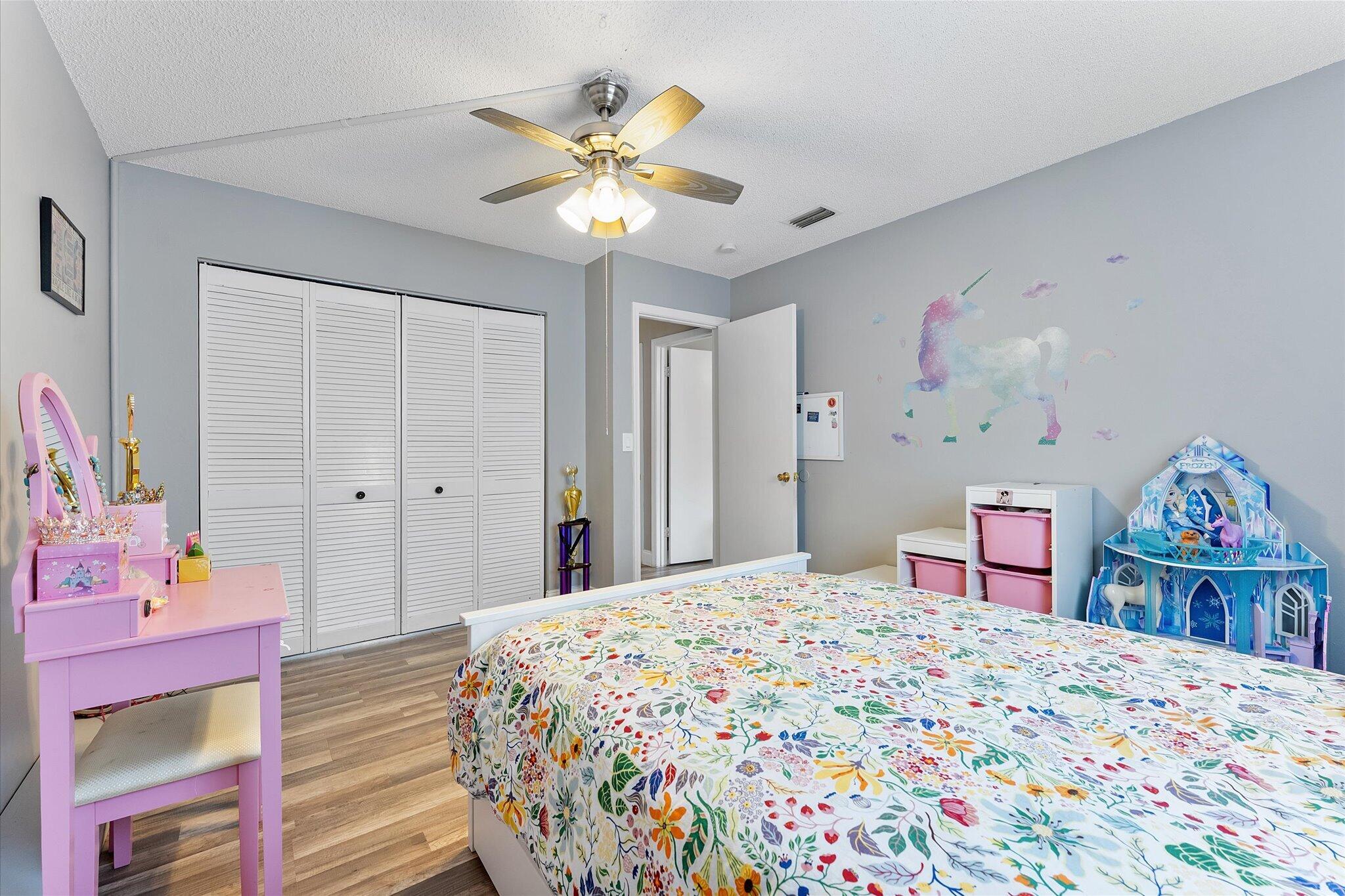 PARKSIDE - Residential
