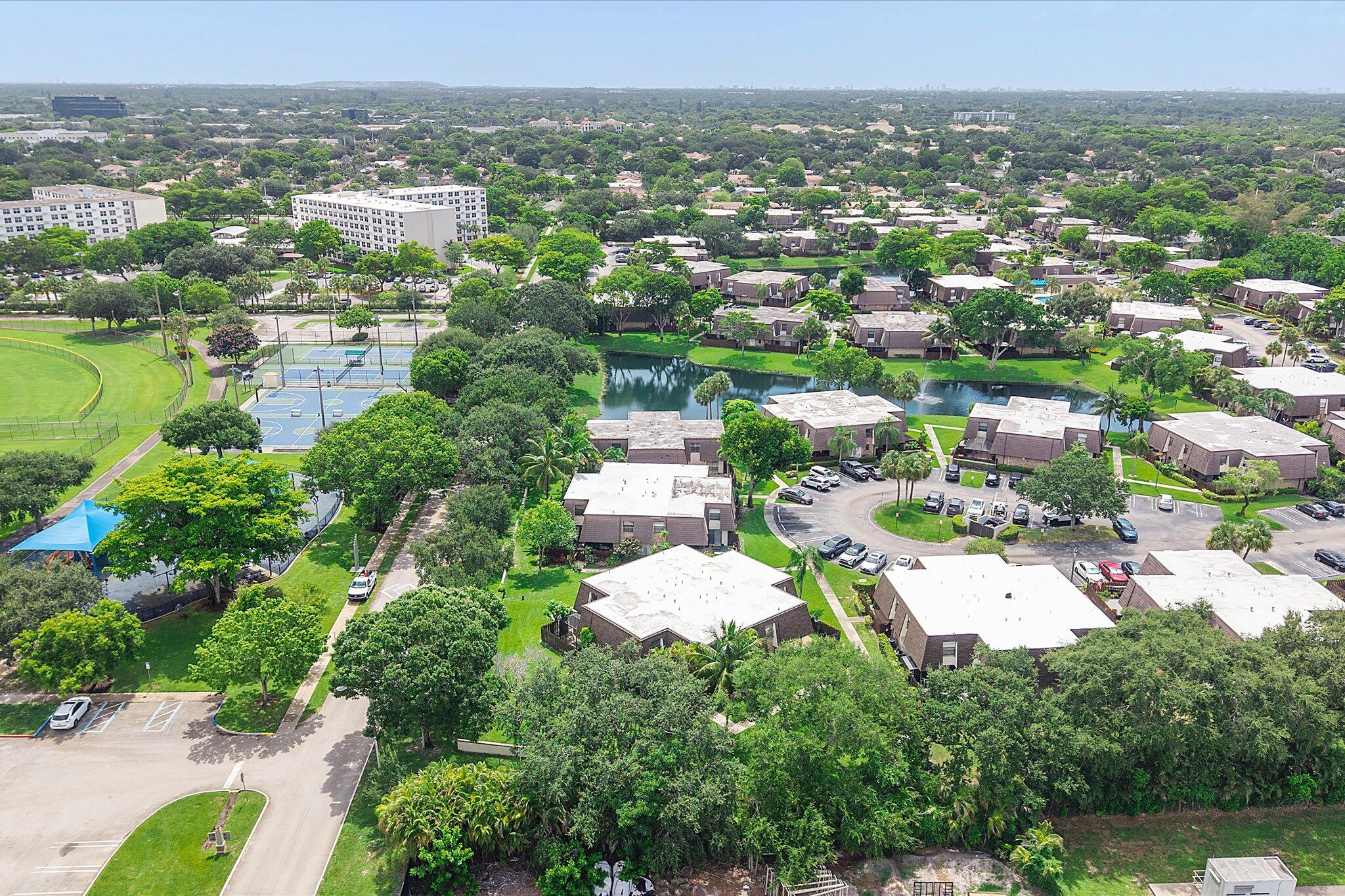PARKSIDE - Residential