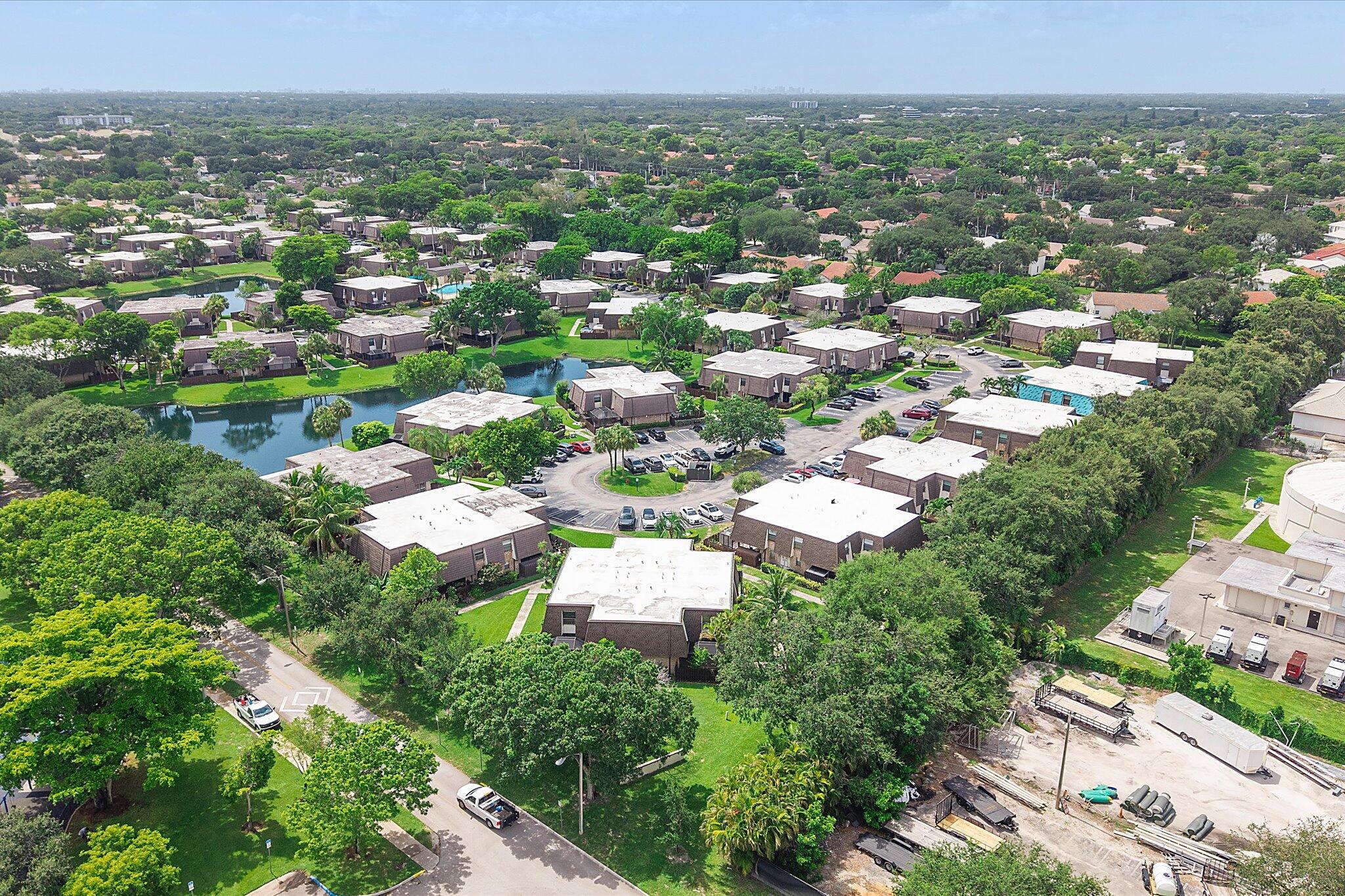 PARKSIDE - Residential
