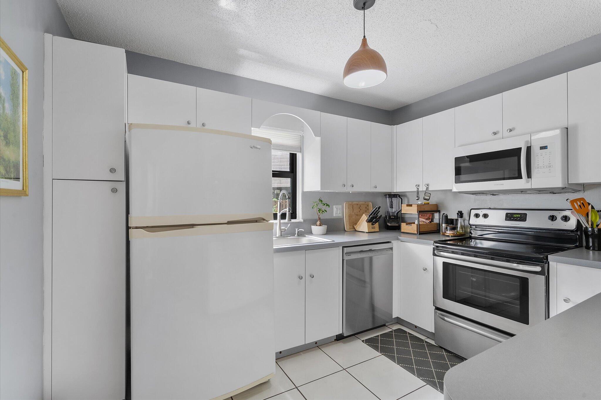 PARKSIDE - Residential
