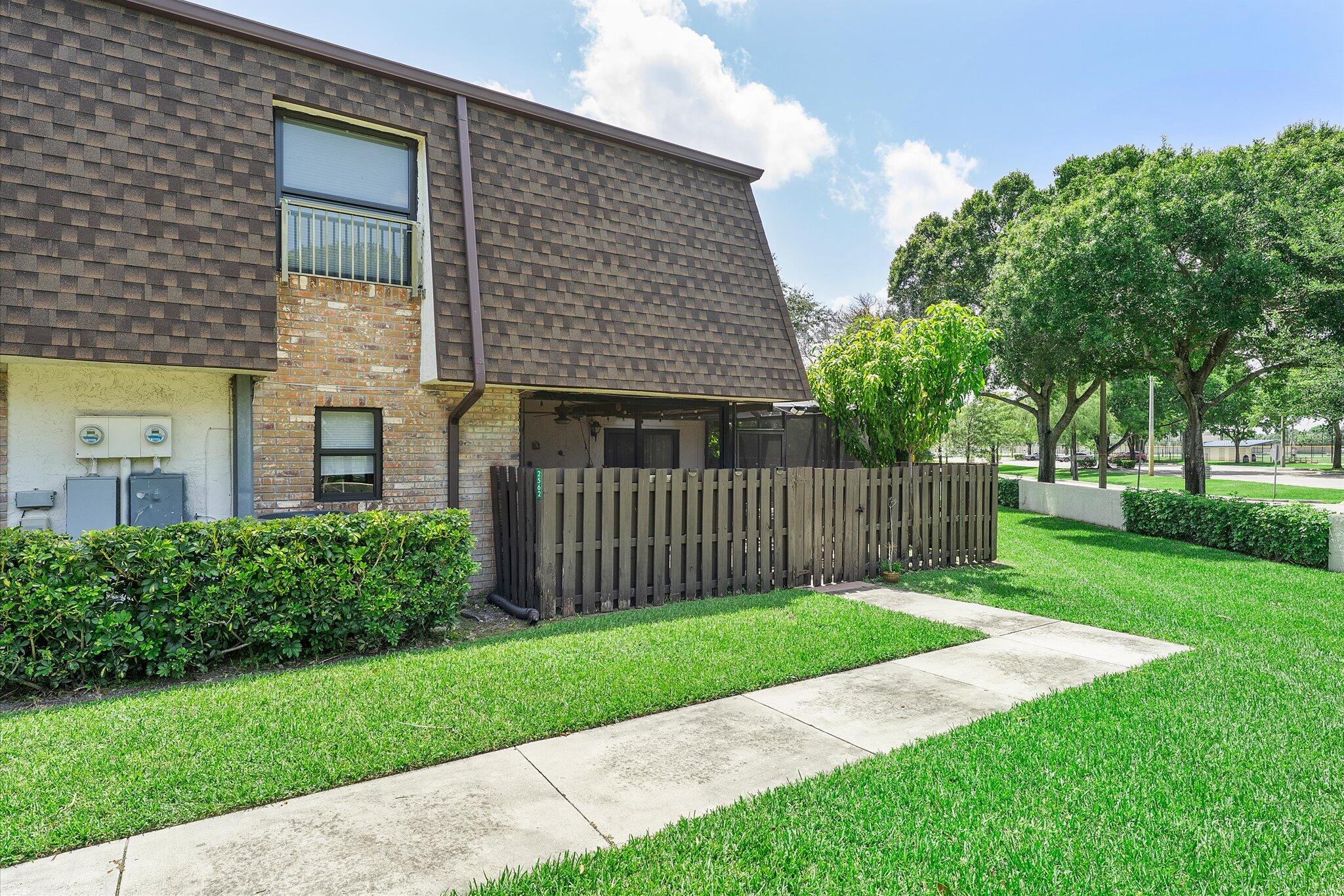 PARKSIDE - Residential
