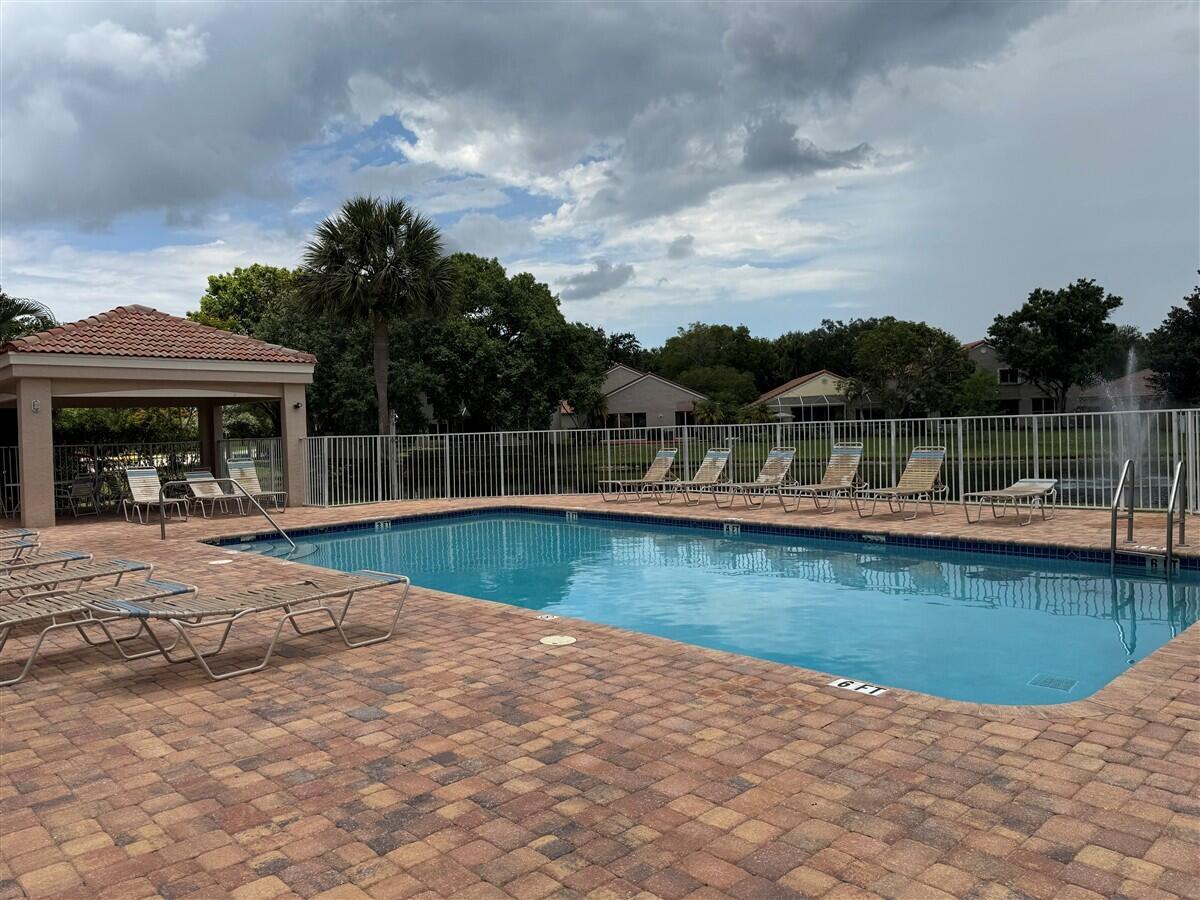 BRIDGEWATER AT PLANTATION - Residential