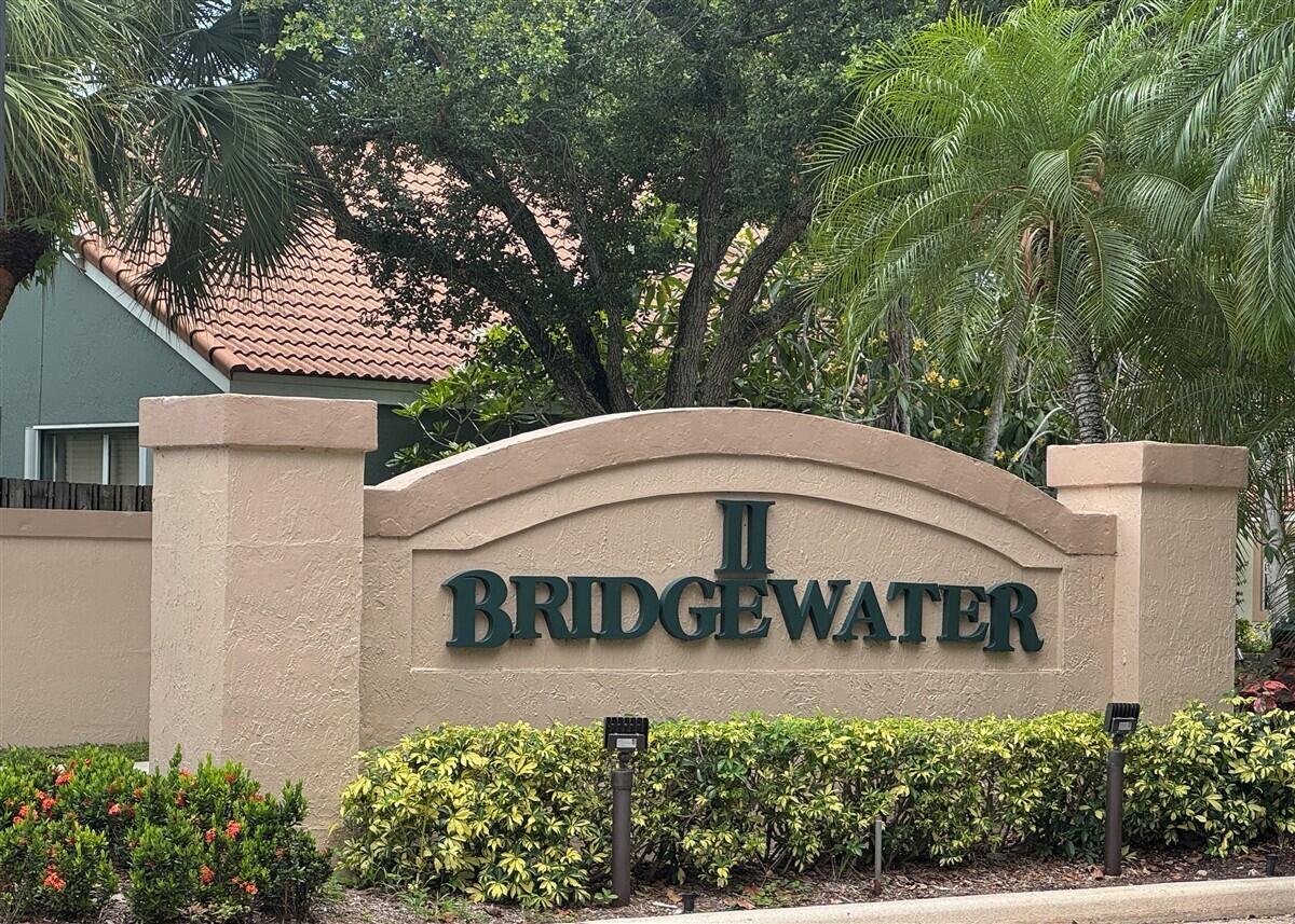 BRIDGEWATER AT PLANTATION - Residential