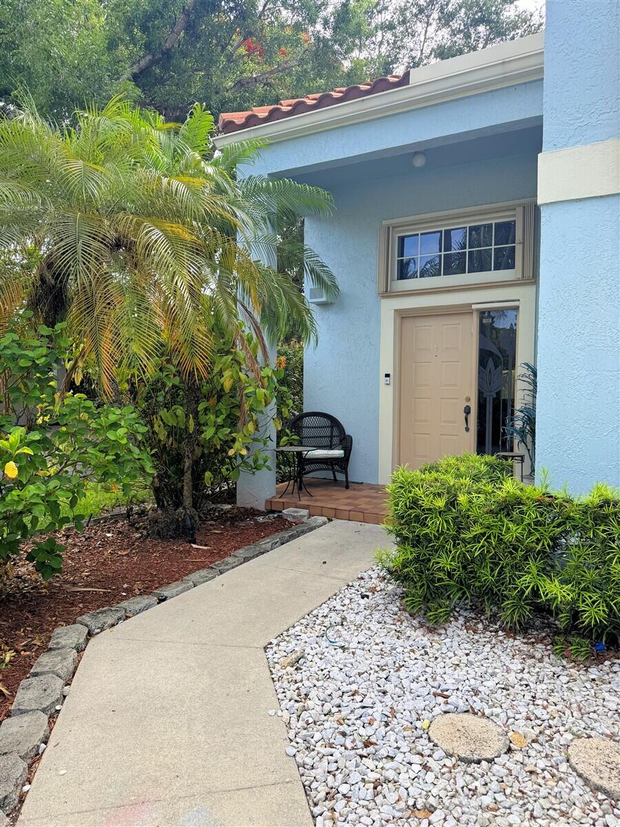 BRIDGEWATER AT PLANTATION - Residential