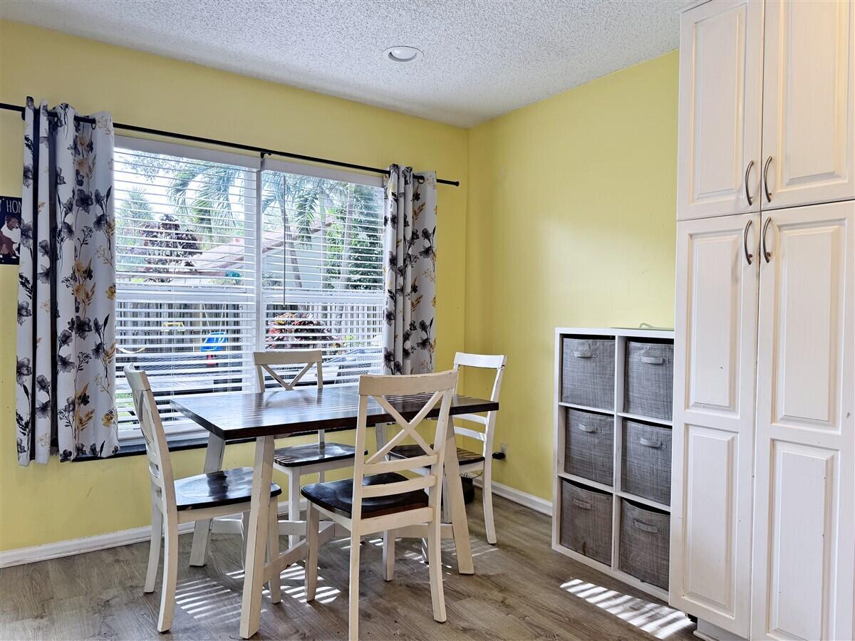 BRIDGEWATER AT PLANTATION - Residential