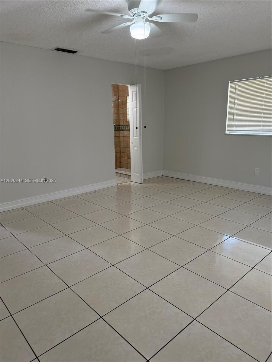 SANDALFOOT COVE SEC 5 - Residential Lease