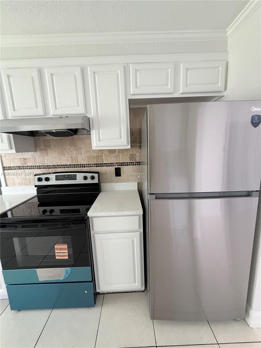 SANDALFOOT COVE SEC 5 - Residential Lease