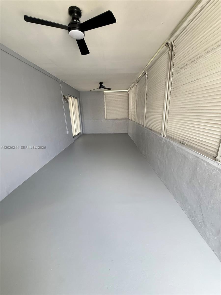SANDALFOOT COVE SEC 5 - Residential Lease