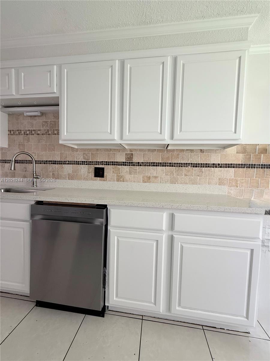 SANDALFOOT COVE SEC 5 - Residential Lease