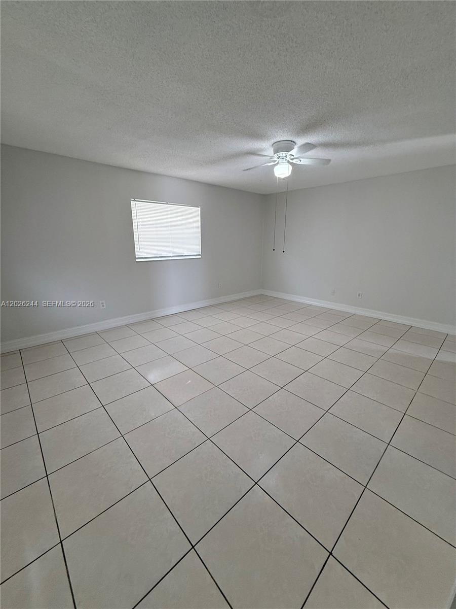 SANDALFOOT COVE SEC 5 - Residential Lease