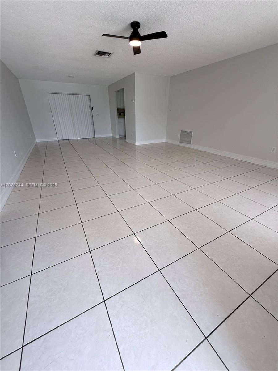 SANDALFOOT COVE SEC 5 - Residential Lease