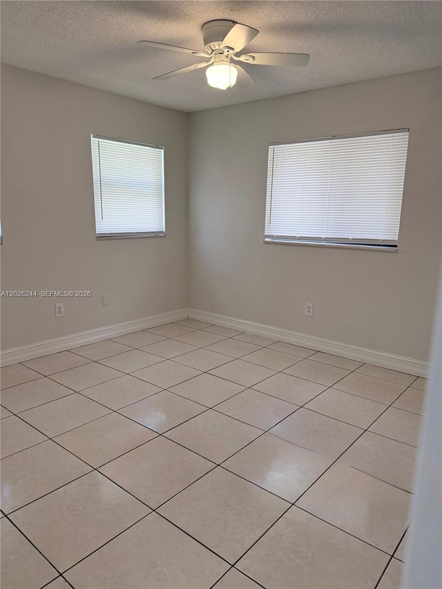 SANDALFOOT COVE SEC 5 - Residential Lease