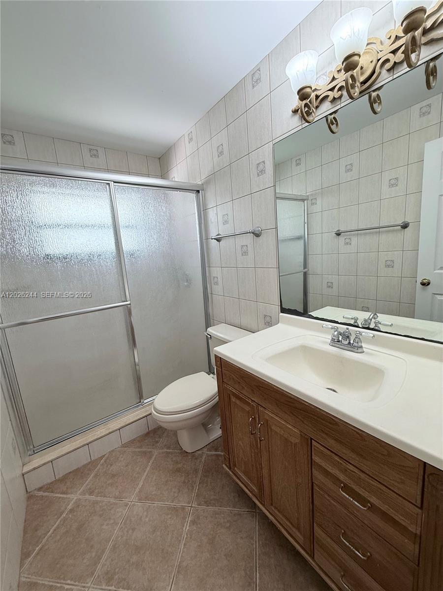 SANDALFOOT COVE SEC 5 - Residential Lease