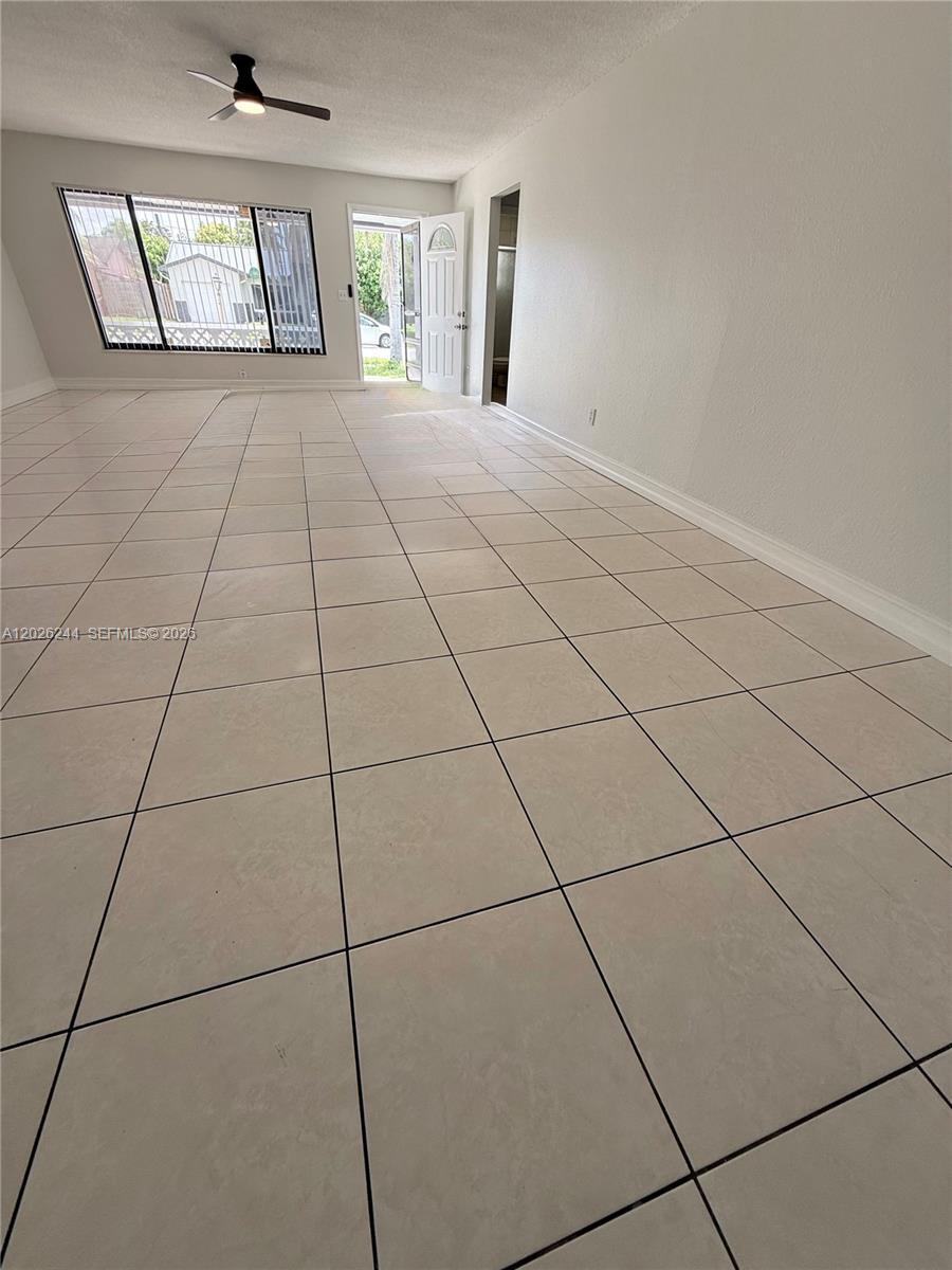SANDALFOOT COVE SEC 5 - Residential Lease