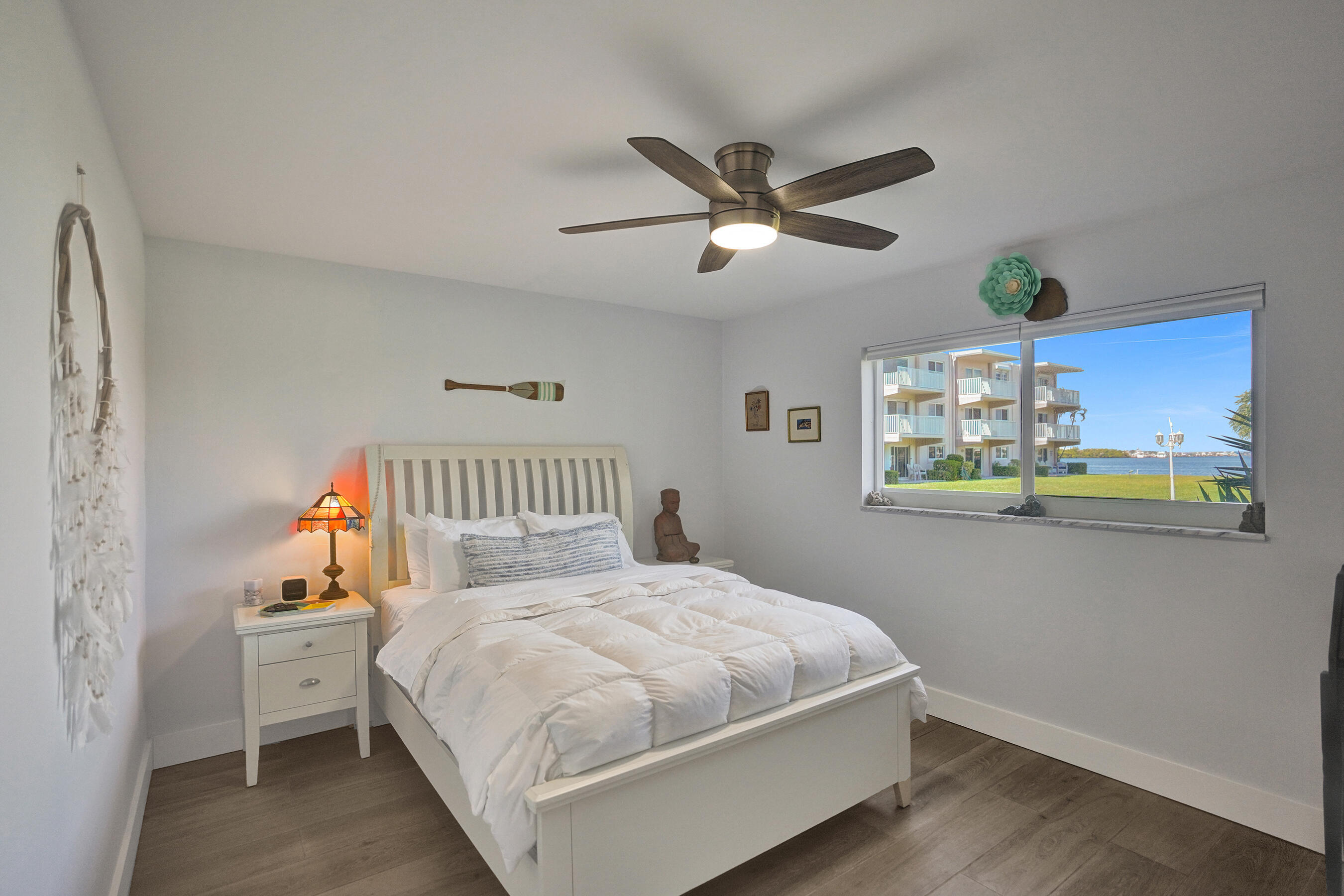 ISLAND TOWERS INC CONDO - Residential