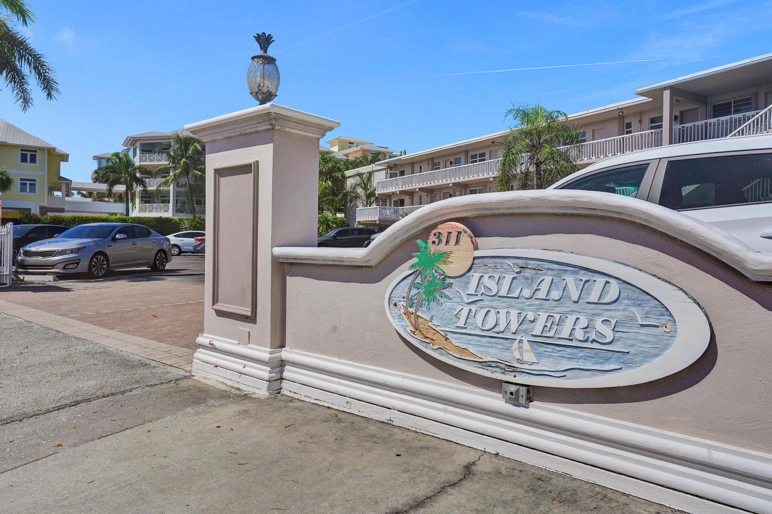 ISLAND TOWERS INC CONDO - Residential