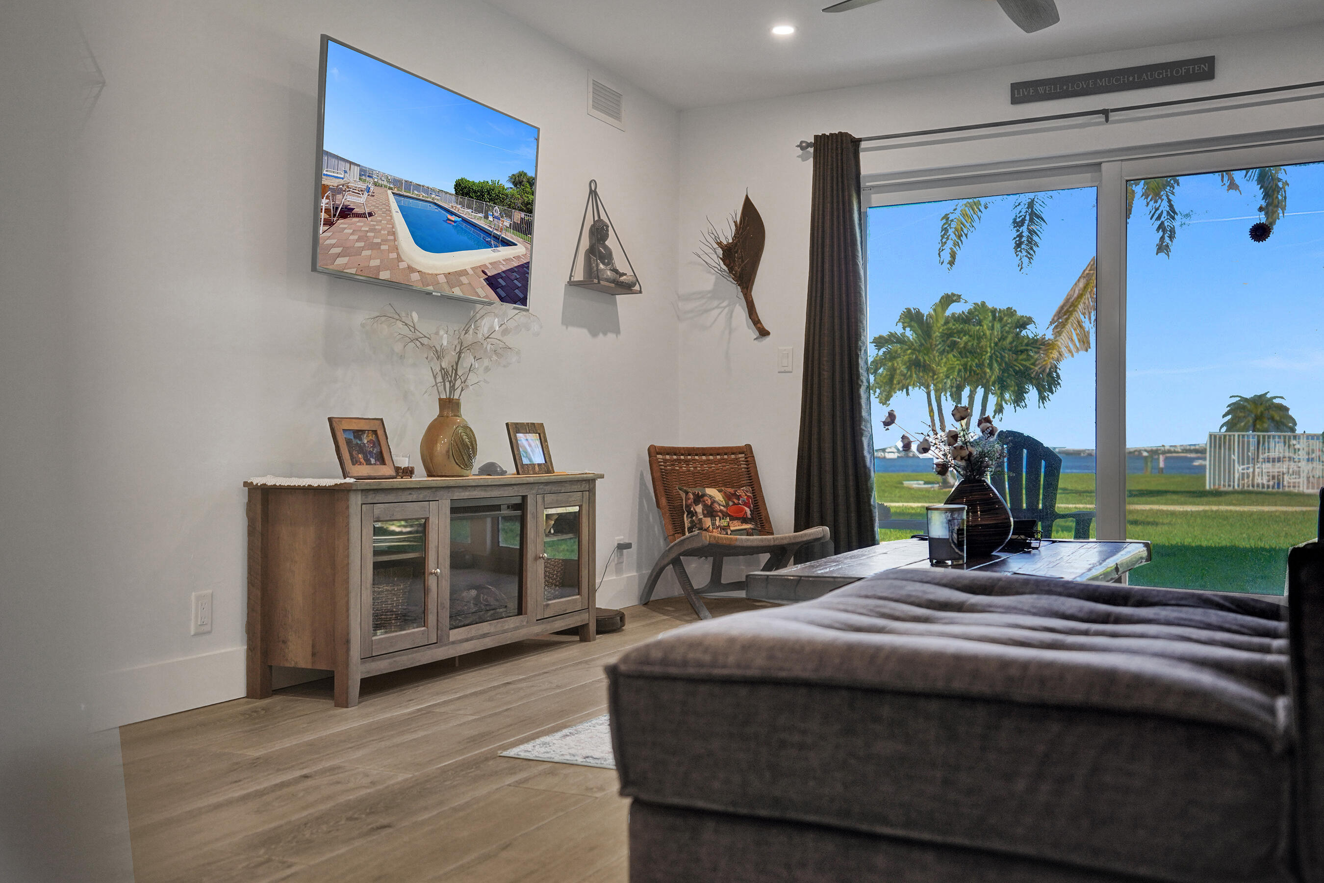 ISLAND TOWERS INC CONDO - Residential