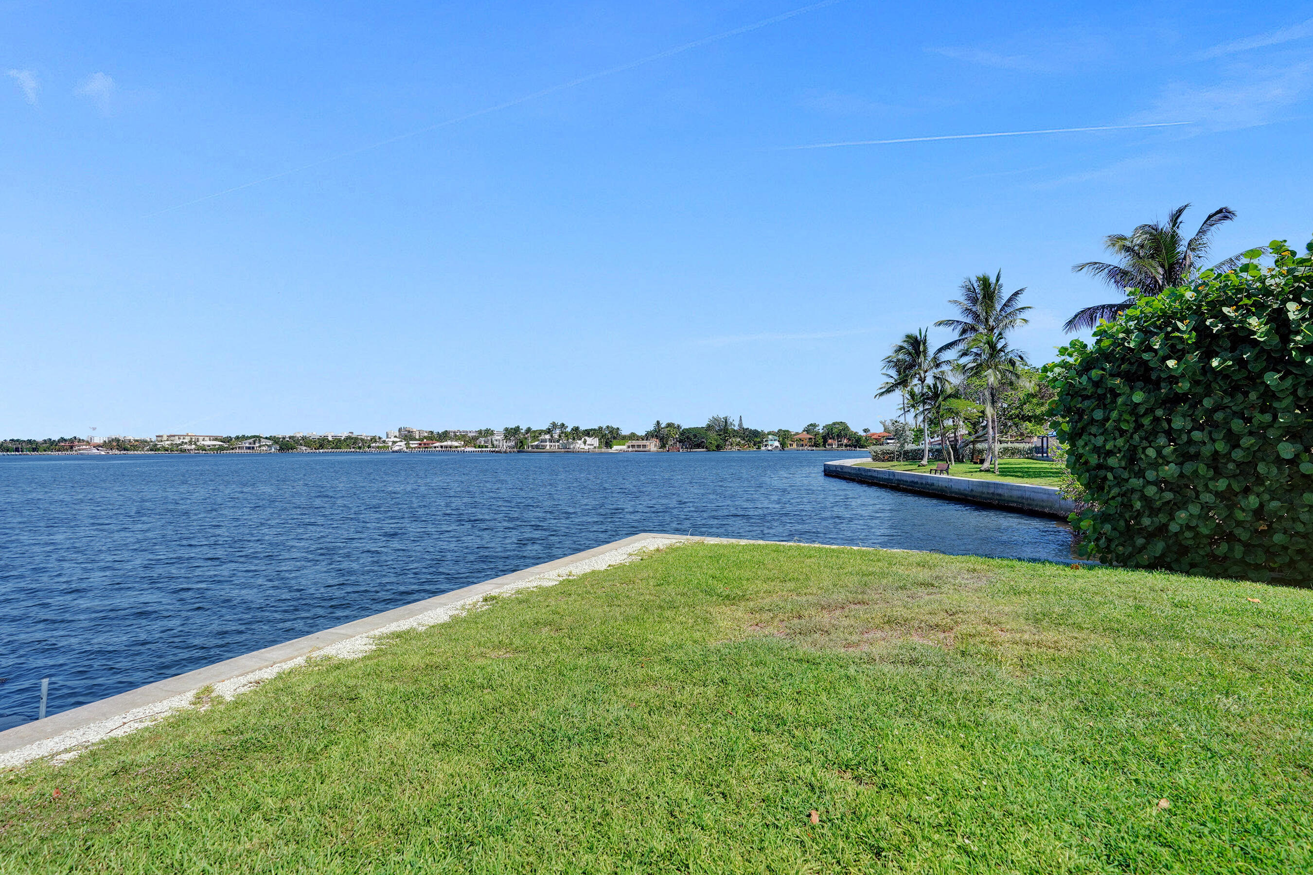 ISLAND TOWERS INC CONDO - Residential