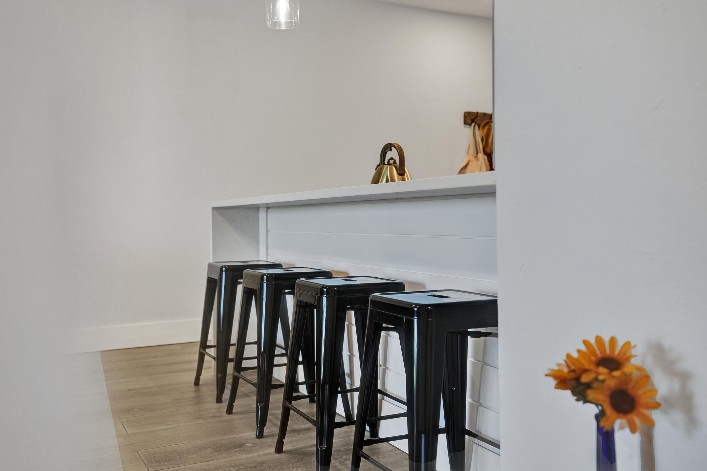 ISLAND TOWERS INC CONDO - Residential