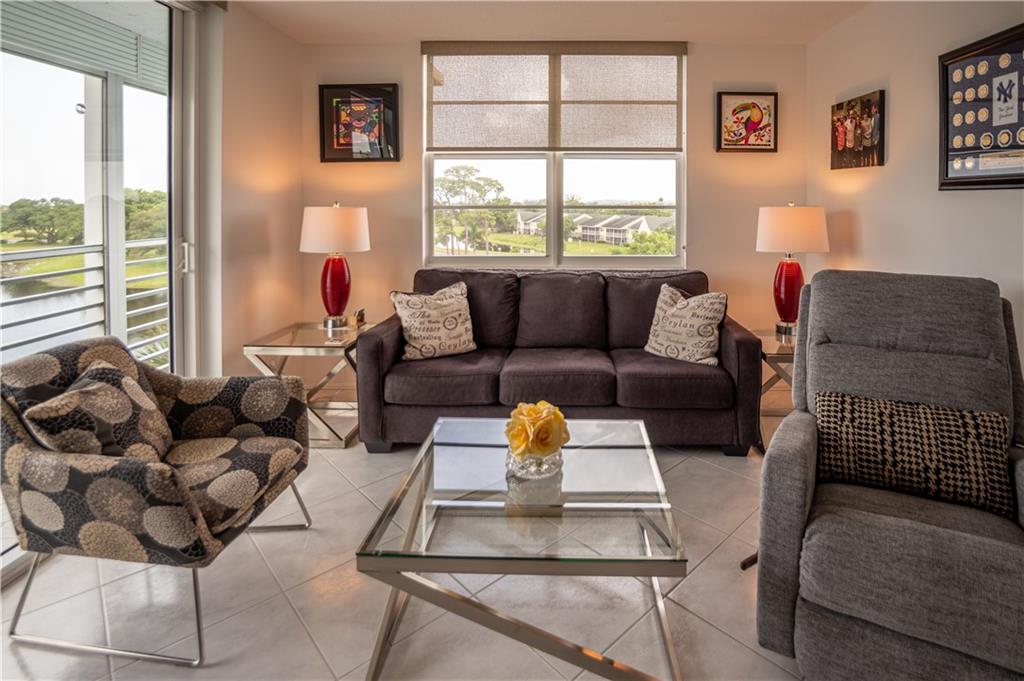NO. 52 PALM-AIRE COUNTRY - Residential