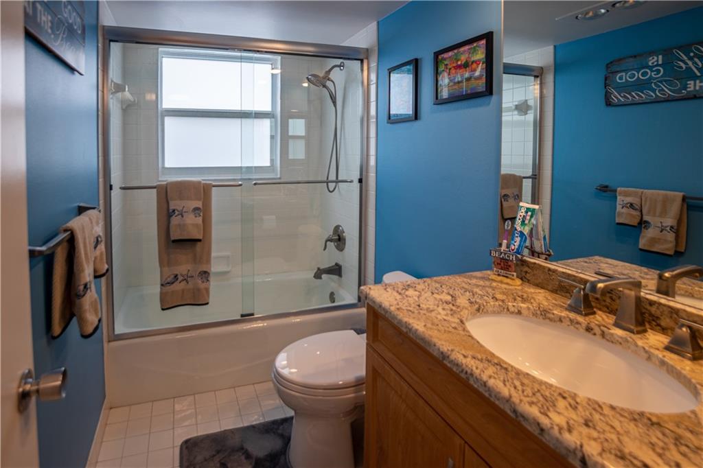 NO. 52 PALM-AIRE COUNTRY - Residential