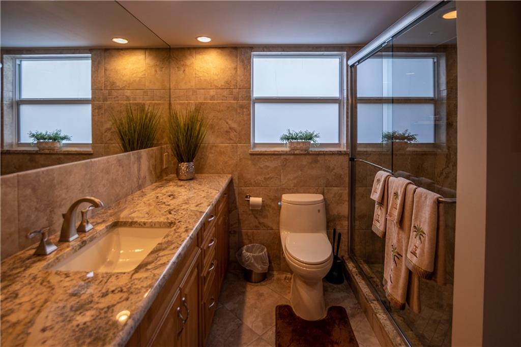 NO. 52 PALM-AIRE COUNTRY - Residential
