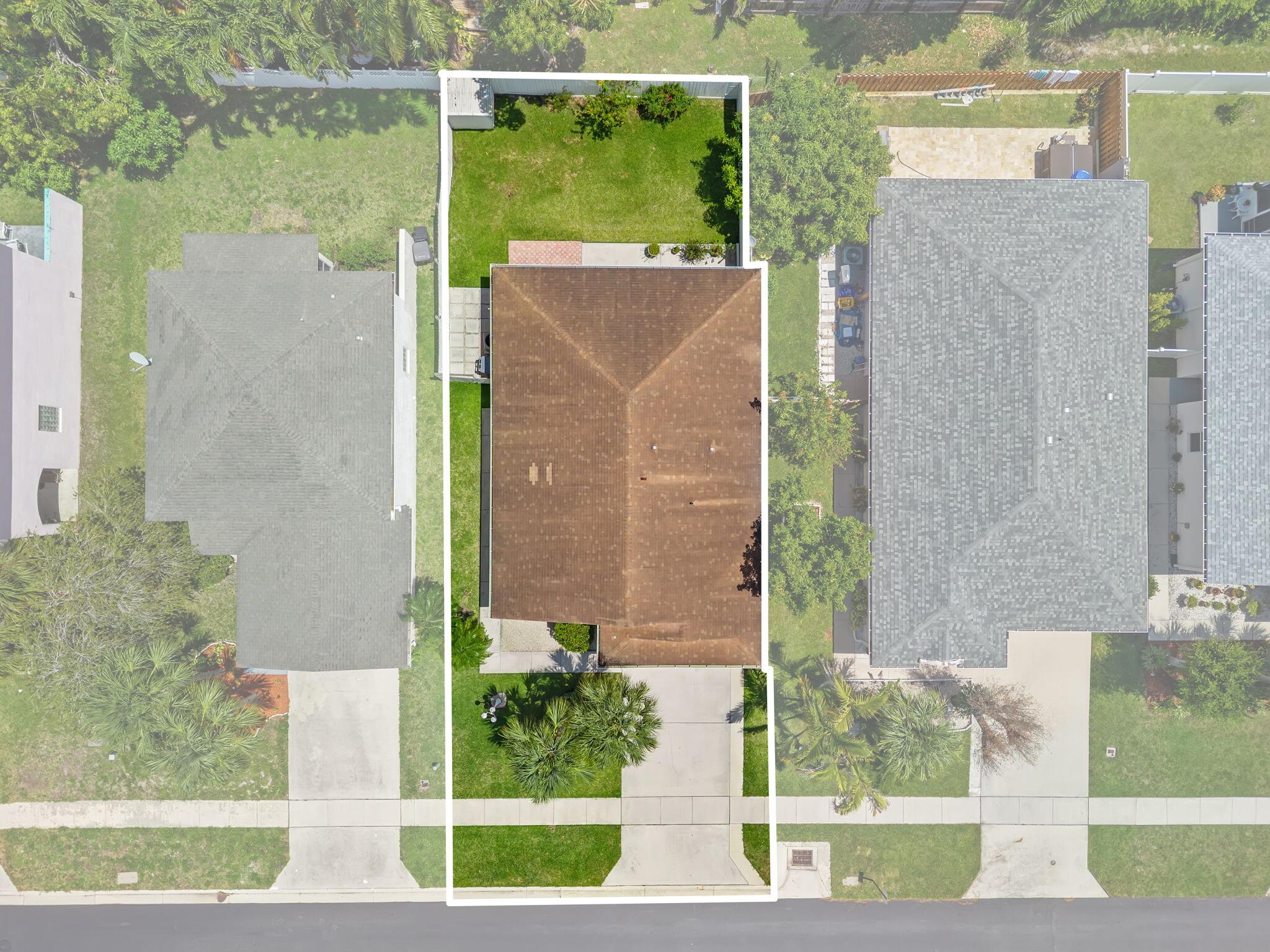 VICTORIA WOODS - Residential